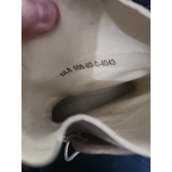 Vintage 1982 US Military Extreme Cold Weather Bunny Boots Airborne White 13 XN - Picture 5 of 8